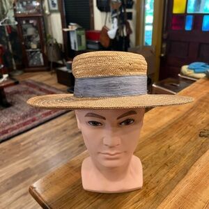 Vintage John Wanamaker “Gran Chic”Hat with Gray Band made in Italy